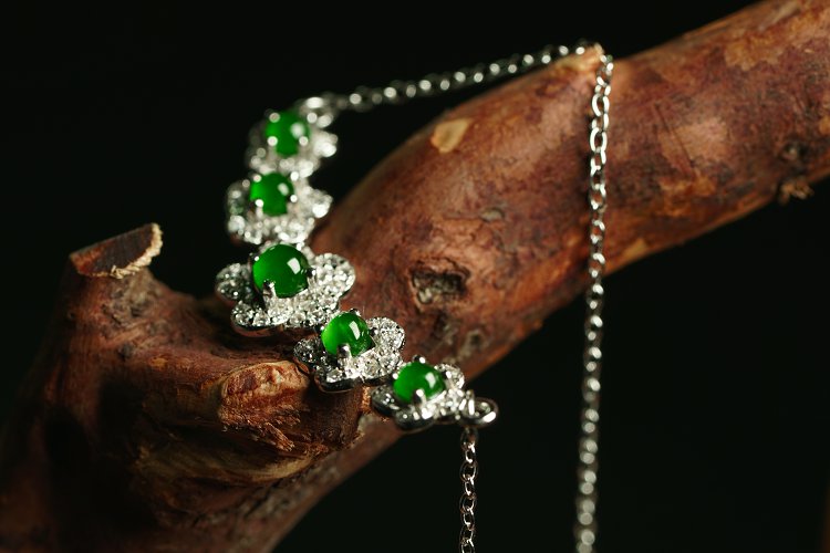 佩戴玉饰的三大好处！