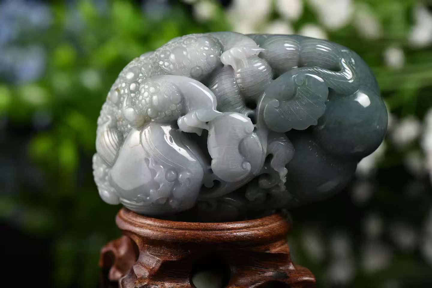 Toad Wealth & Bat Blessings Jade Handheld Decor - Natural Grade A Jadeite Handpiece