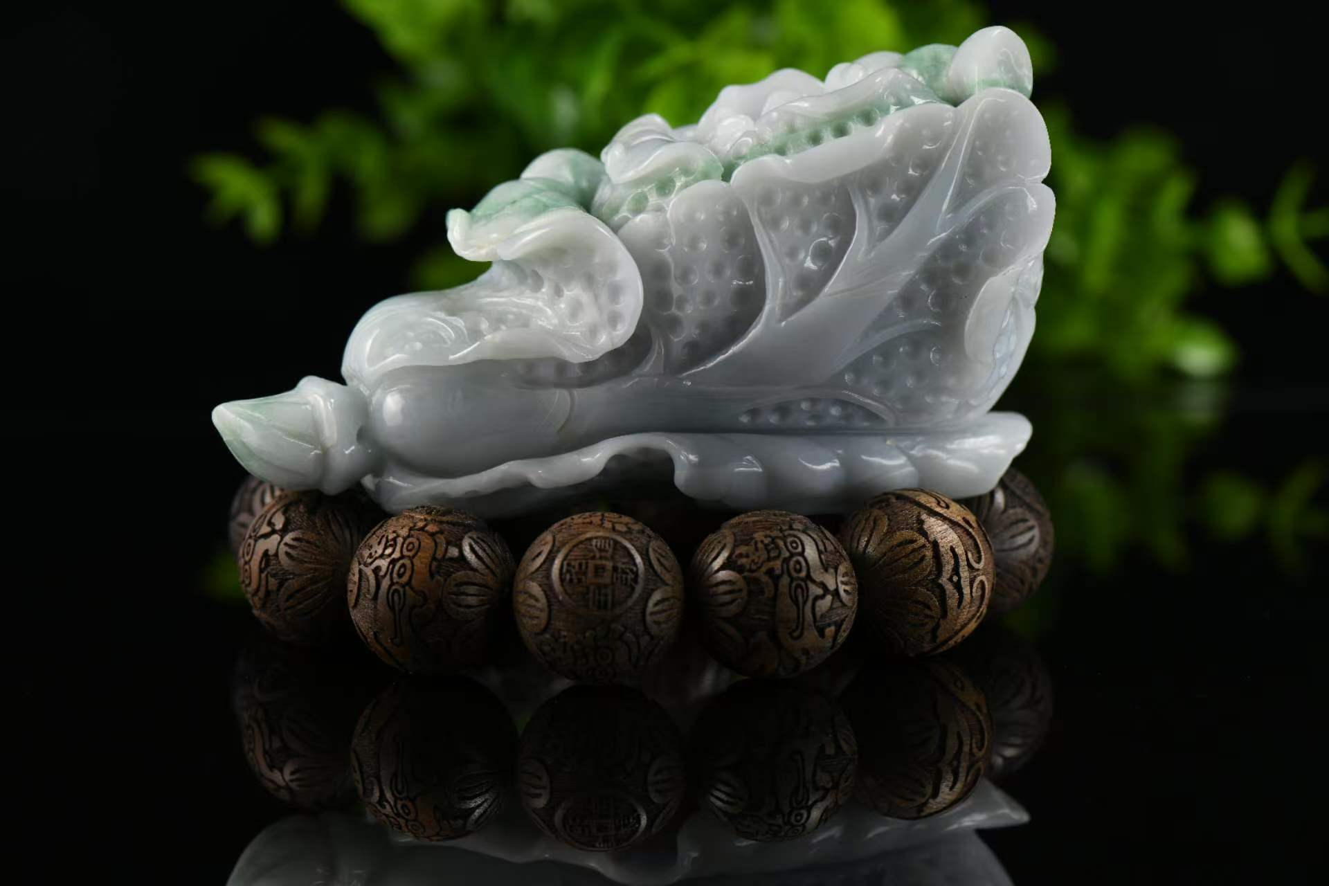 百财聚福 天然 A 货翡翠白菜摆件