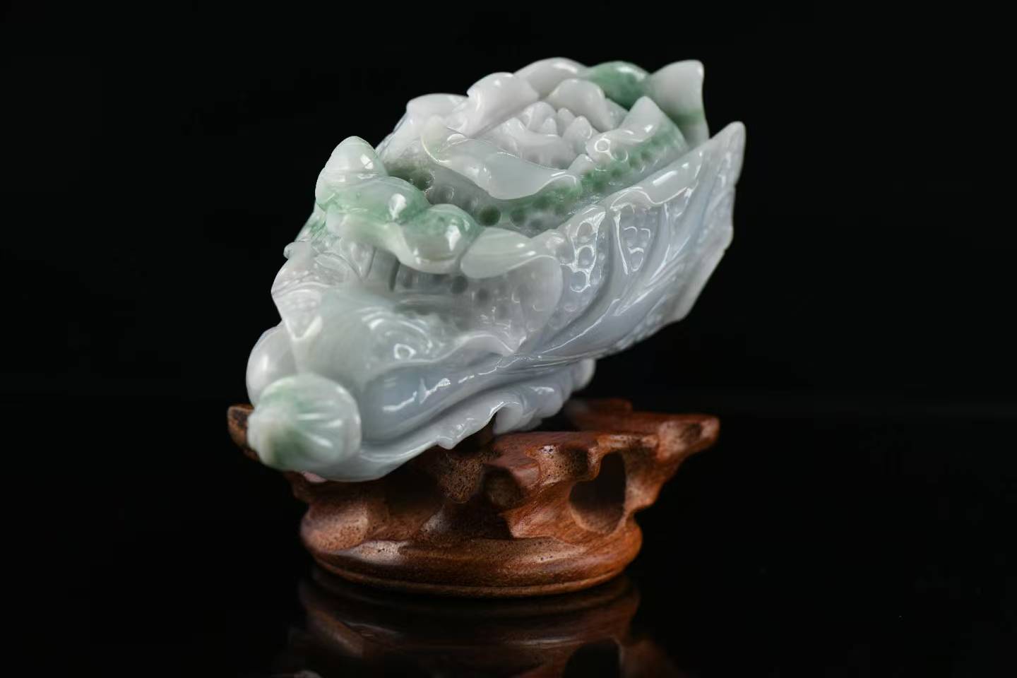 "Hundred Wealth" Jade Cabbage Decor - Natural Grade A Jadeite Ornament