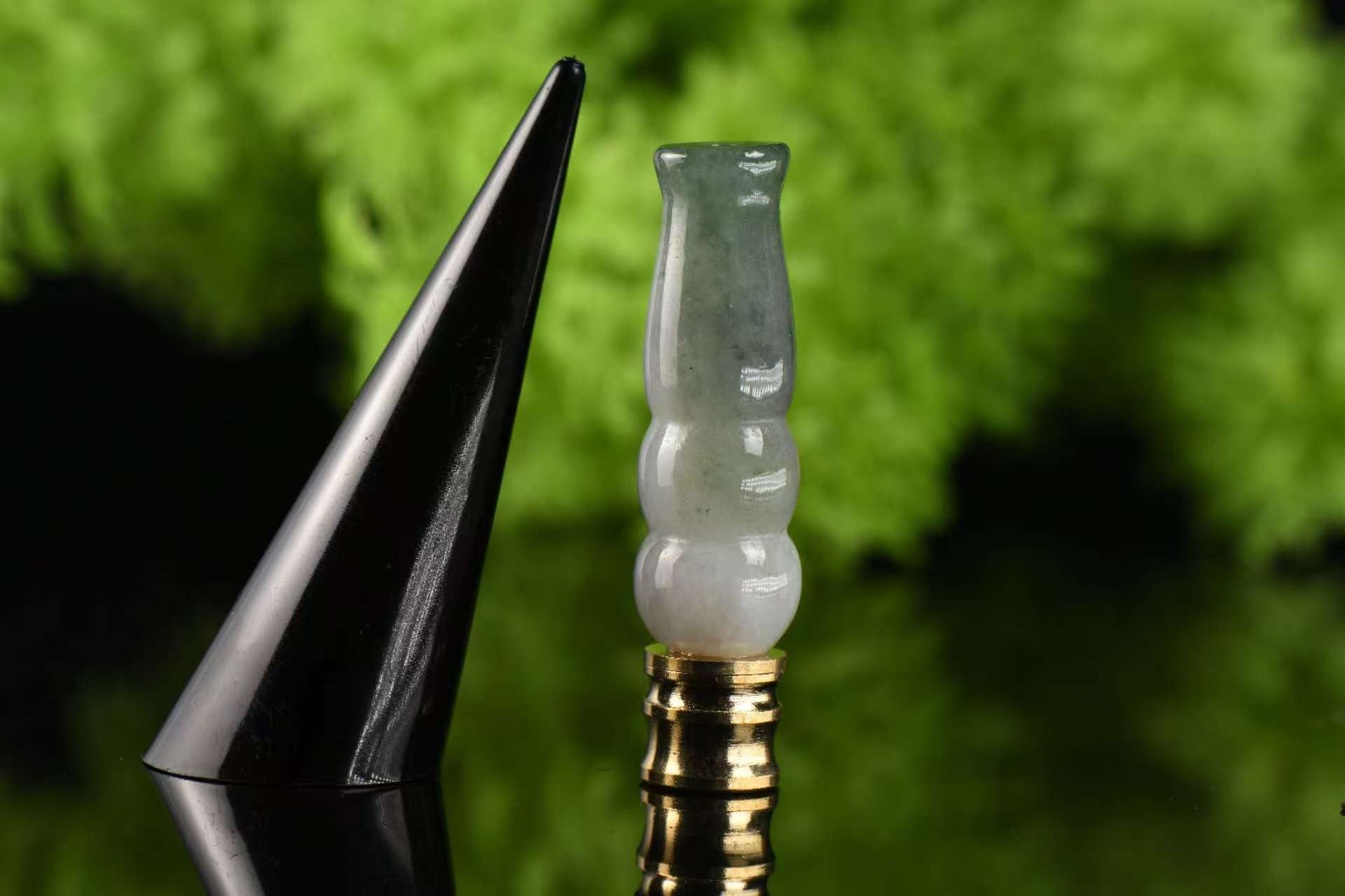 福禄随身 天然 A 货翡翠葫芦烟嘴系列