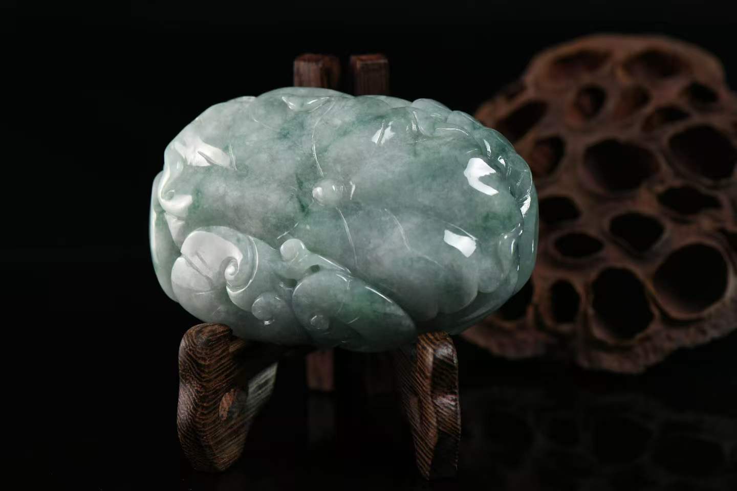 龙龟镇运 天然 A 货翡翠龙龟手把件