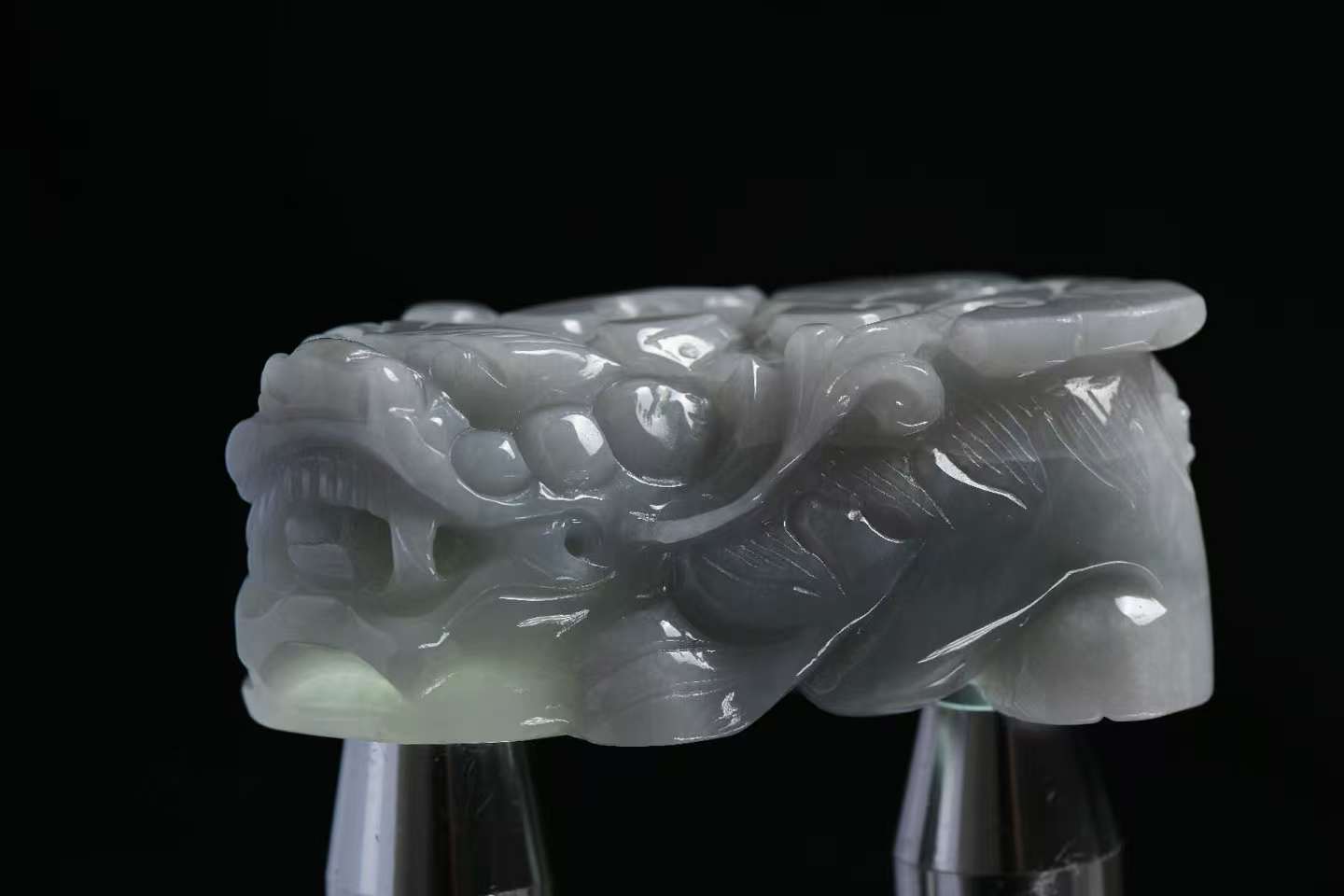 瑞貔貅镇财 天然 A 货翡翠貔貅摆件