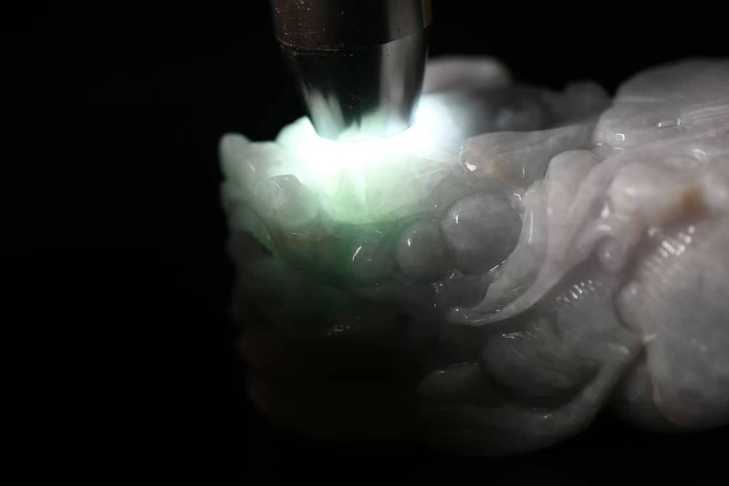 彩翠貔貅 天然 A 货翡翠貔貅手把件