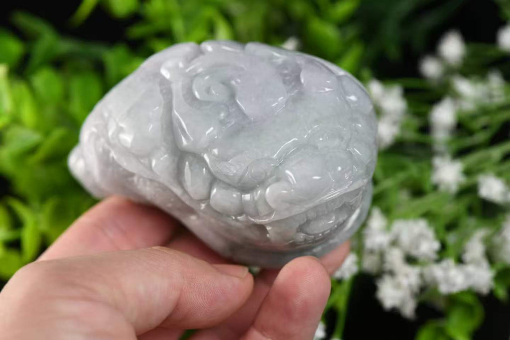 金蟾聚财 天然 A 货翡翠金蟾摆件