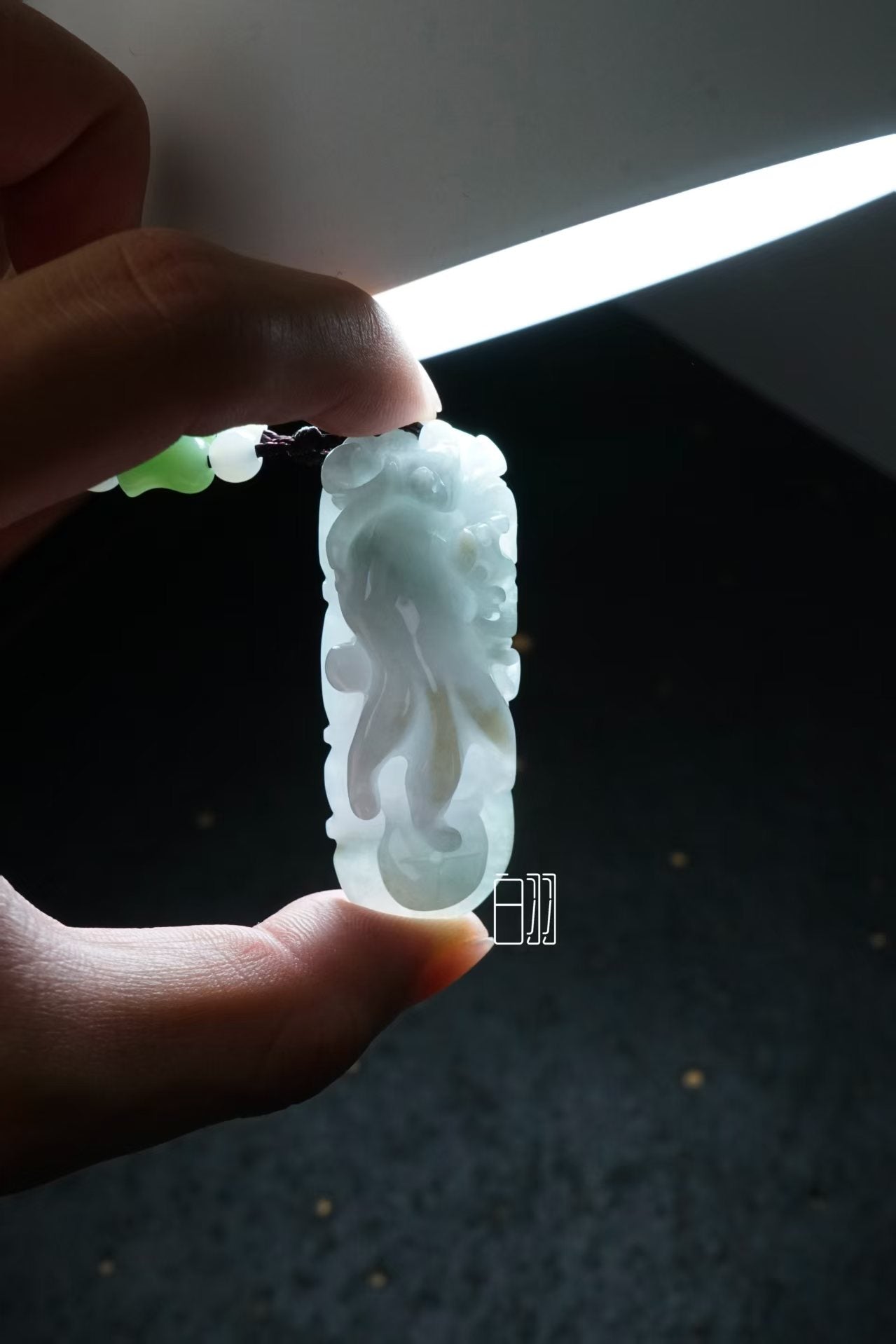 翠玉繁花 天然 A 货翡翠花卉挂坠