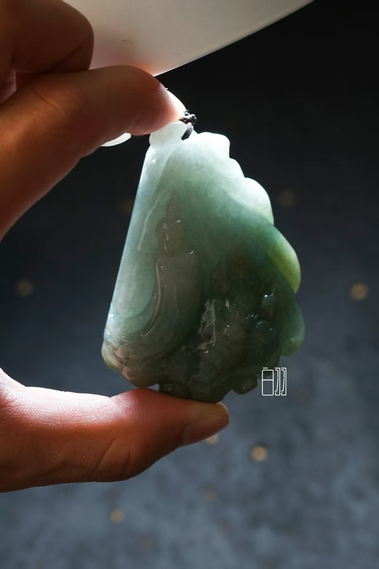 翠玉百财 天然 A 货翡翠白菜挂坠