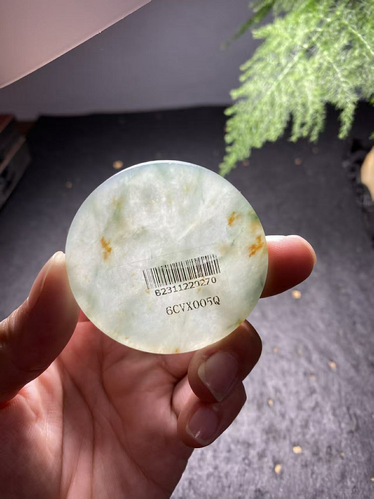 冰底飘花翡翠圆牌料 天然 A 货冰种飘花原石明料