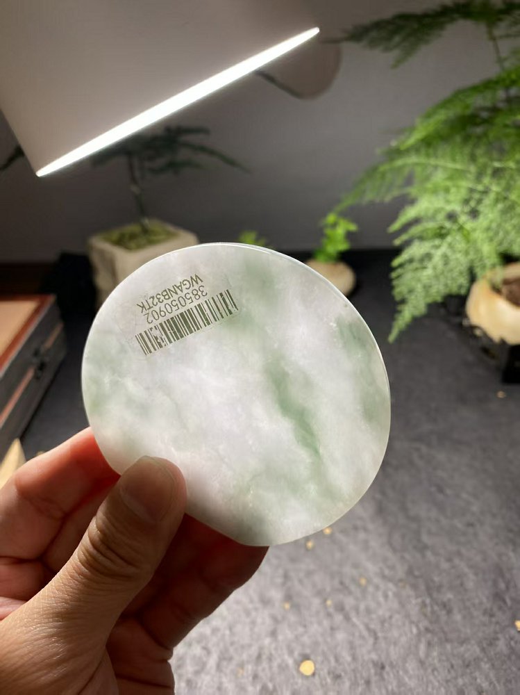 冰底飘花翡翠圆牌料 天然 A 货冰种飘花原石明料