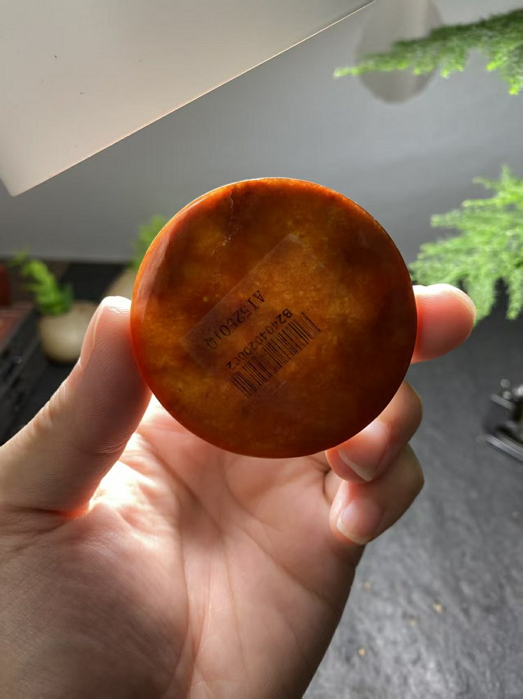 红翡带彩翡翠圆牌料 (单款) 天然 A 货冰种红翡原石明料