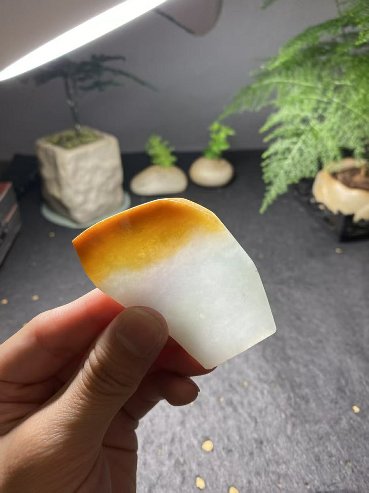 黄翡冰底翡翠  天然 A 货冰种黄翡原石明料