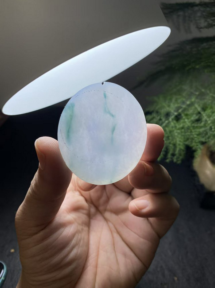 冰底飘蓝花翡翠圆牌料  天然 A 货冰种飘花原石明料