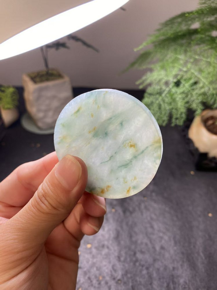 冰种晴水绿飘黄翡翡翠圆牌料 天然 A 货原石明料