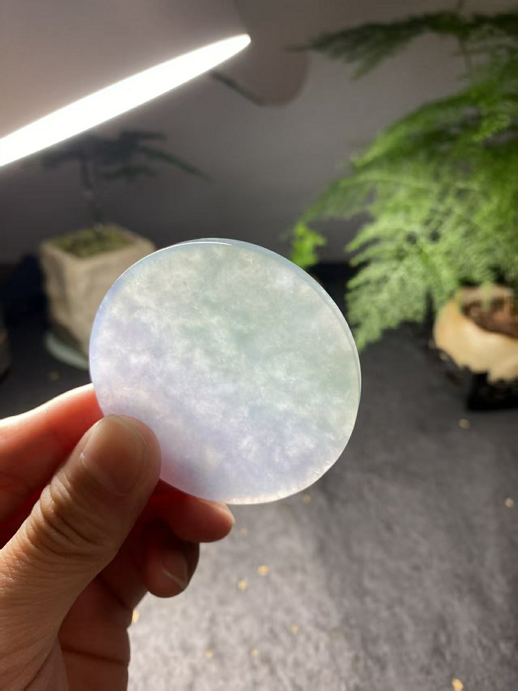 冰种冰白飘淡紫晴水绿翡翠圆牌料 天然 A 货原石明料