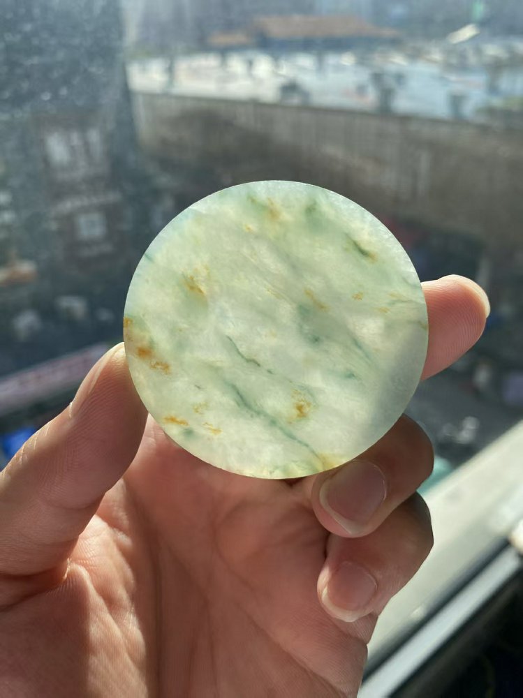 冰种晴水绿飘黄翡翡翠圆牌料 天然 A 货原石明料