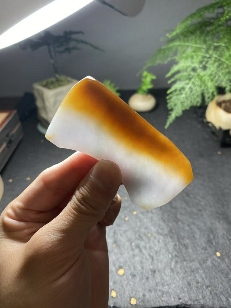 冰种冰白飘浓黄翡翡翠随形料 天然 A 货原石明料