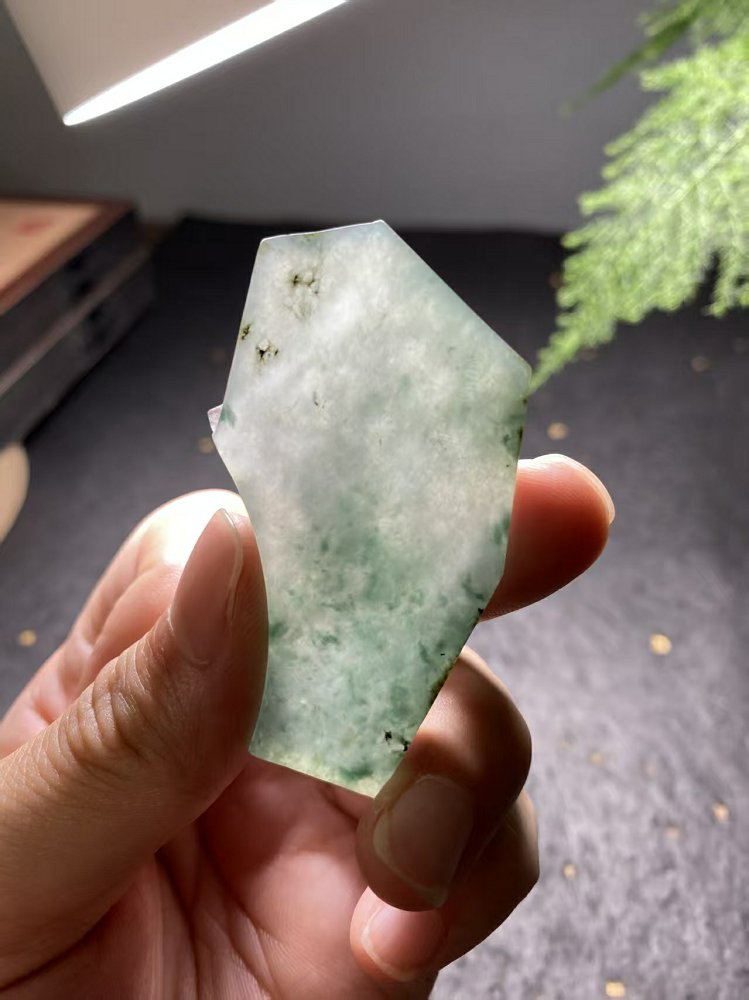 冰种晴水绿飘墨翠黄翡翡翠随形料 天然 A 货原石明料