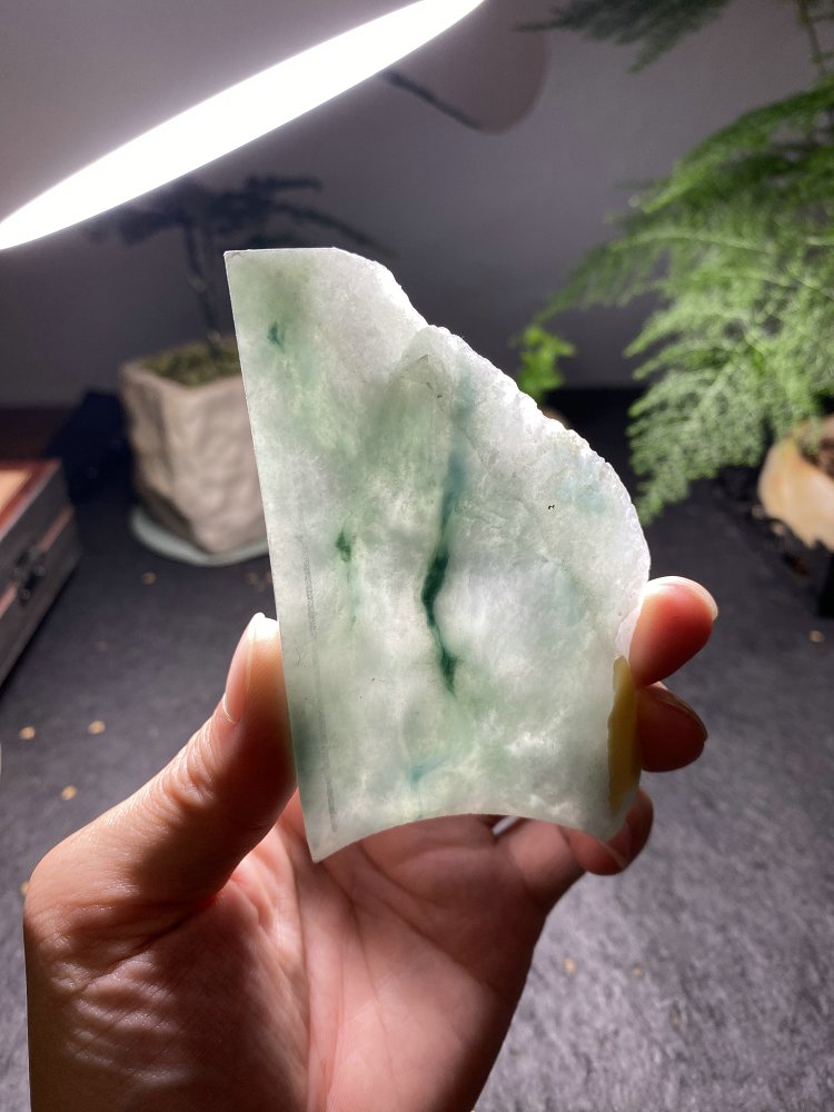 翠影随形 天然 A 货冰种晴水绿飘墨翠翡翠随形毛料