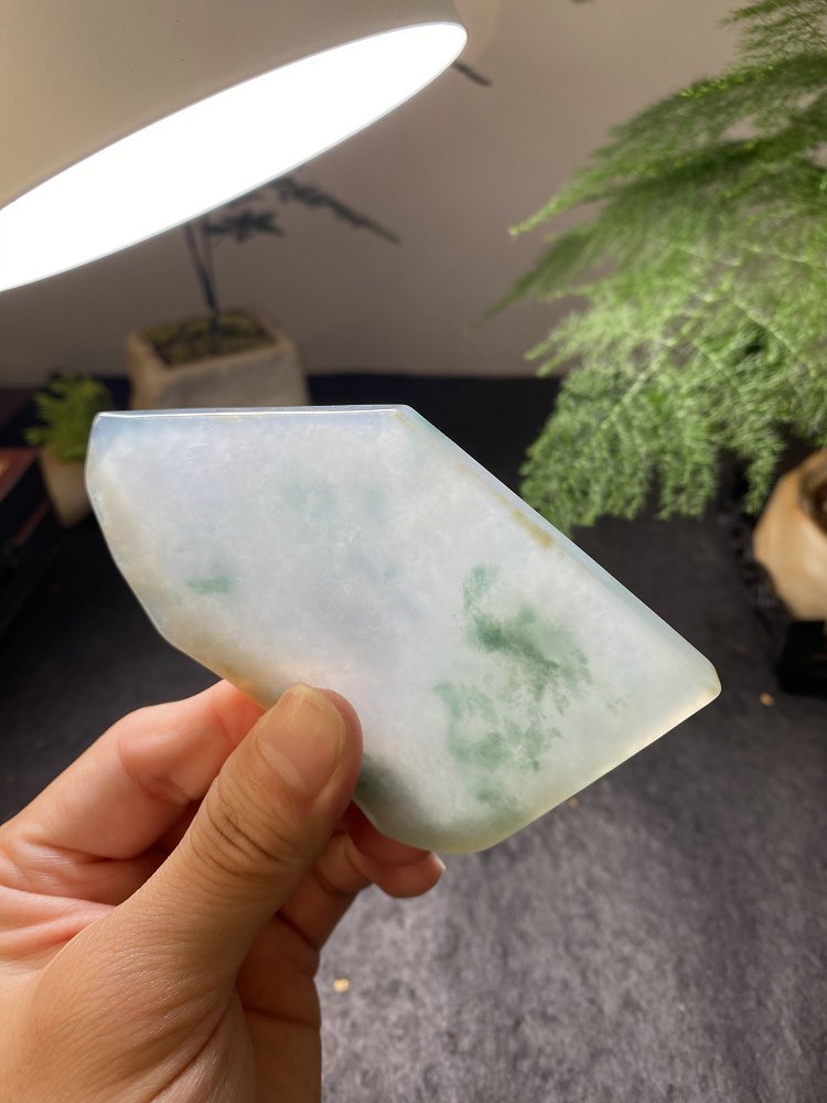 翠云随形牌 天然 A 货冰种晴水绿飘翠翡翠随形毛料