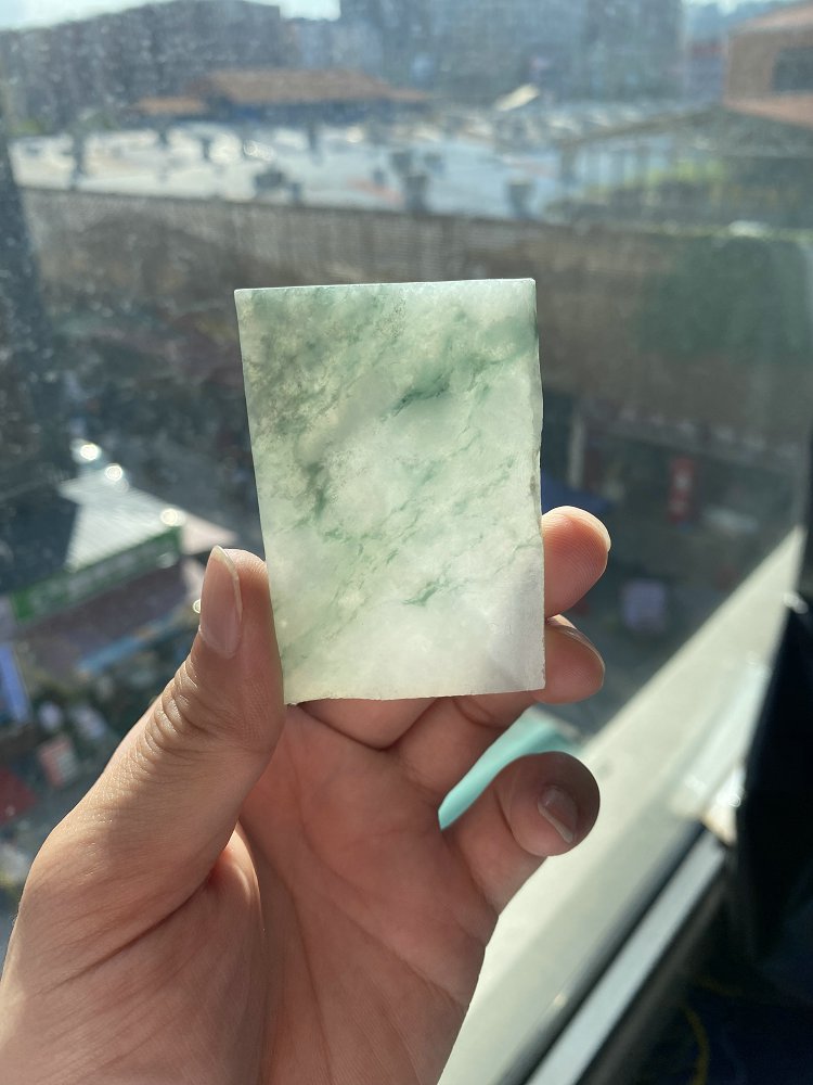 翠纹方牌 天然 A 货冰种晴水绿飘翠翡翠方牌毛料