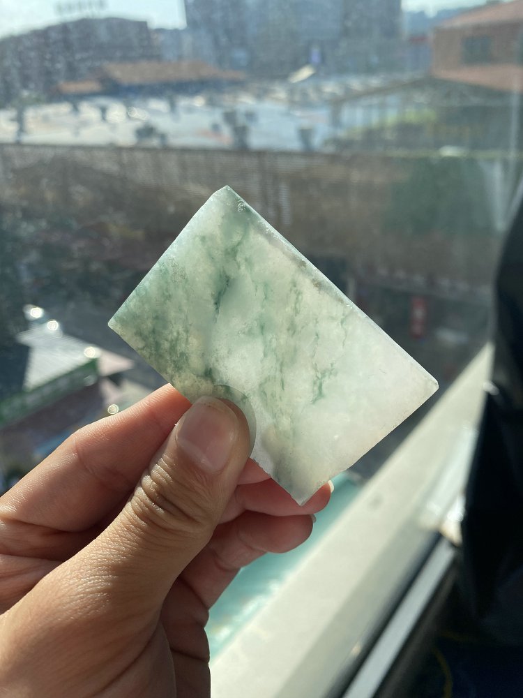 翠纹方牌 天然 A 货冰种晴水绿飘翠翡翠方牌毛料